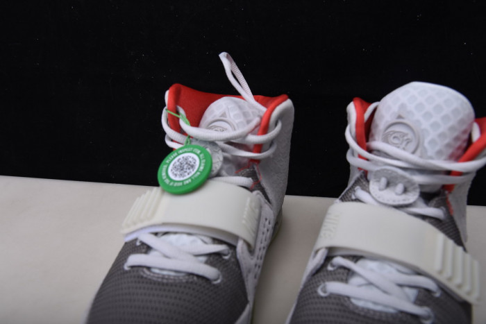 nike air Y**zy 2 nrg "pure platinum" 508214-010