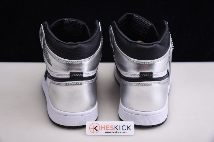 a*d*i*s Y**zy knit rnr sulfur - gw5353