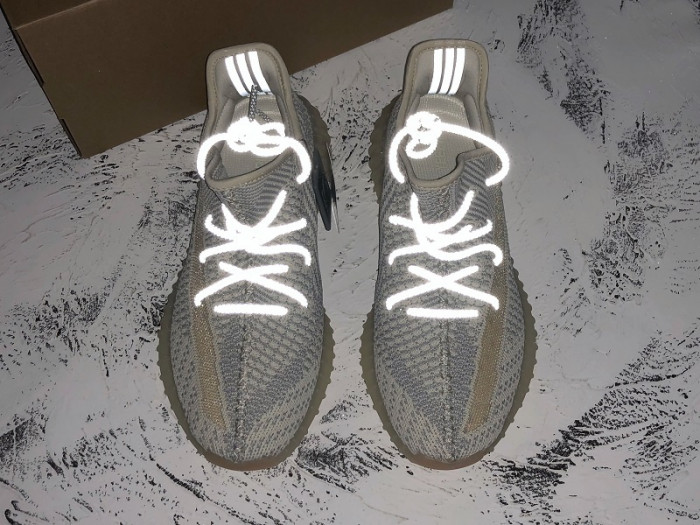 a*d*i*s Y**zy boost 350 v2 lundmark (non reflective) fu9161