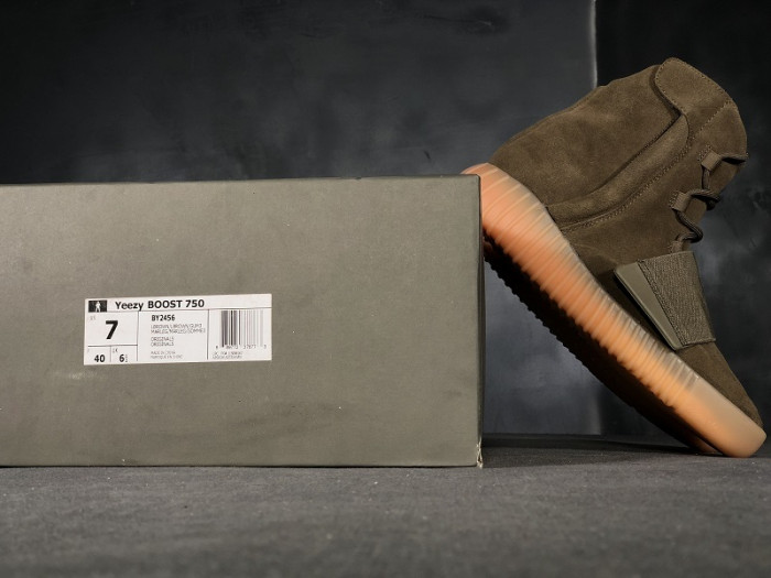 a*d*i*s Y**zy boost 750 by2456
