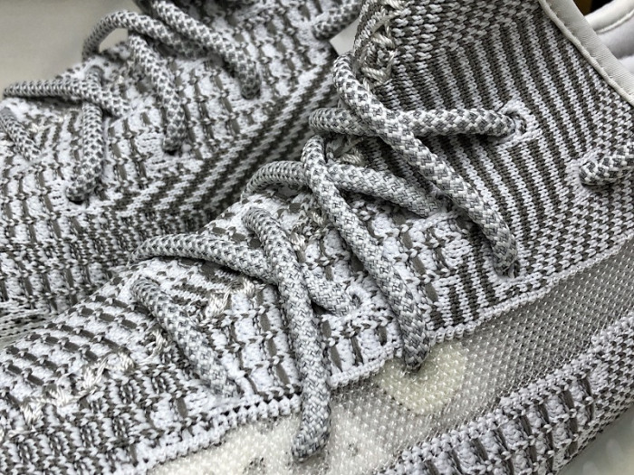 a*d*i*s Y**zy boost 350 v2 static ef2905