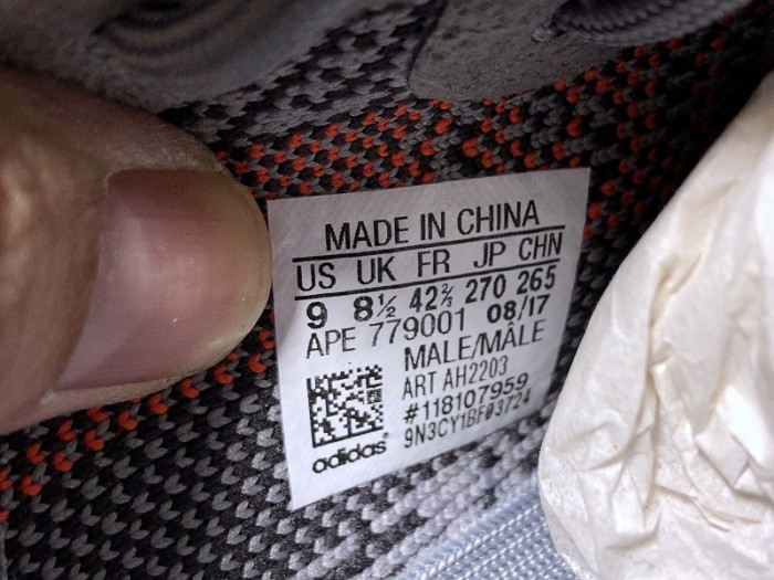 a*d*i*s Y**zy boost 350 v2 beluga 2.0 mens style ah2203