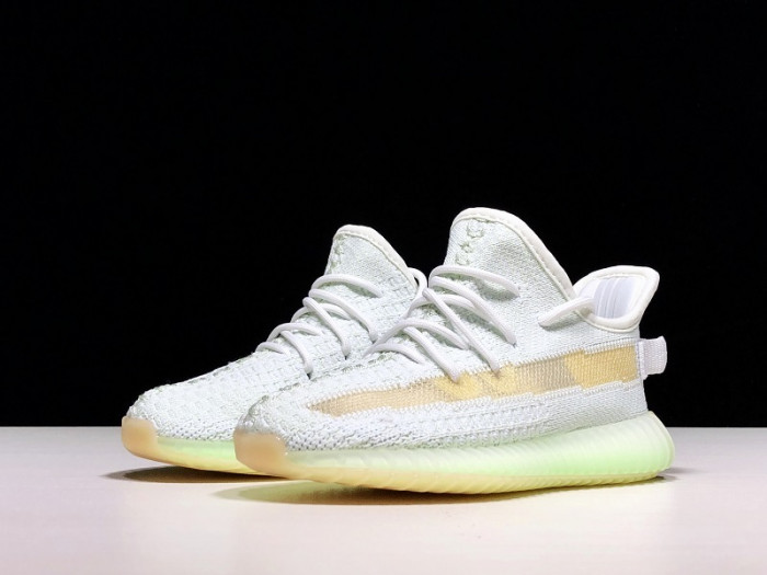 a*d*i*s Y**zy boost 350 v2 hyperspace eg7491 kids
