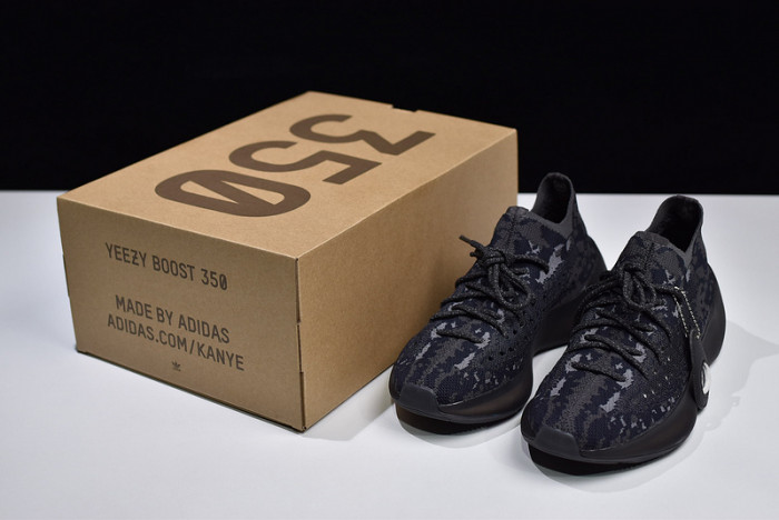 a*d*i*s Y**zy boost 380 “black” fb7876
